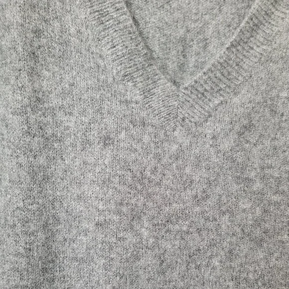 Halogen Cashmere Sweater - Picture 3 of 5